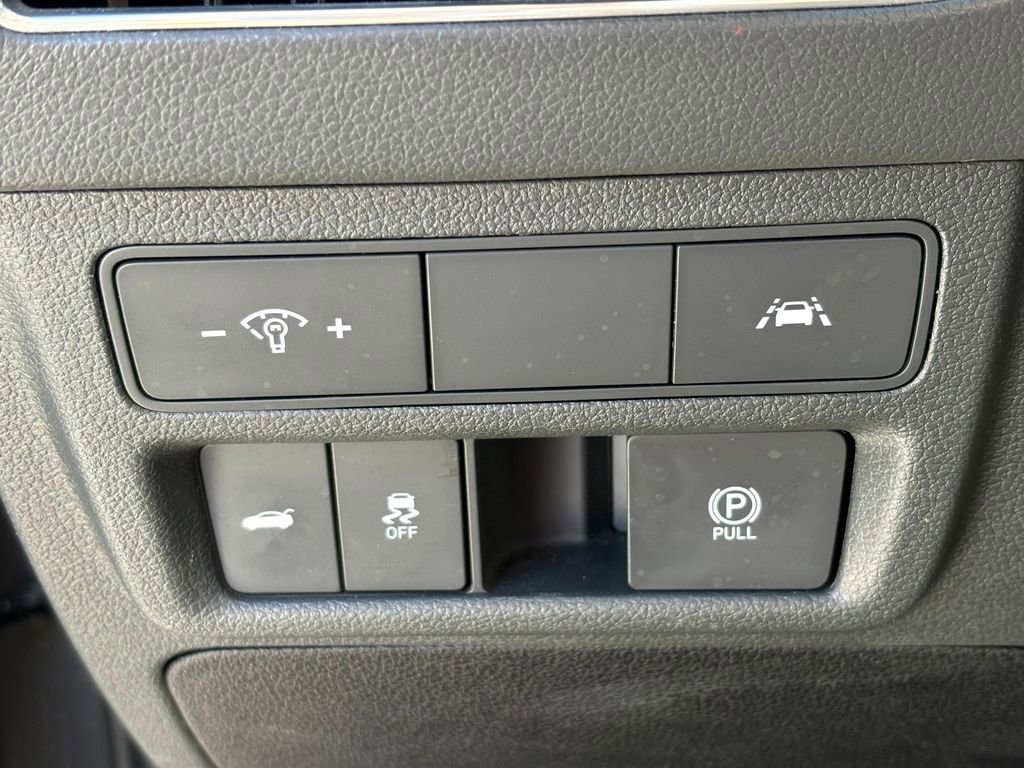 Used 2023 Hyundai Sonata SEL w/ Convenience Package image 18
