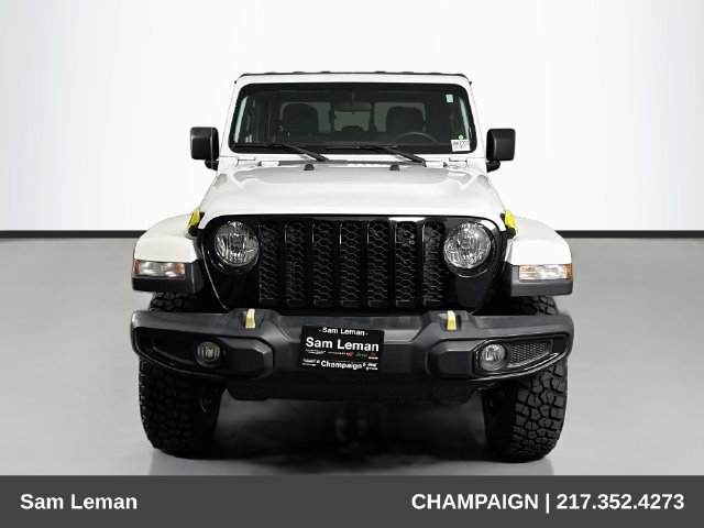 Used 2023 Jeep Gladiator Sport AWD/4WD image 2