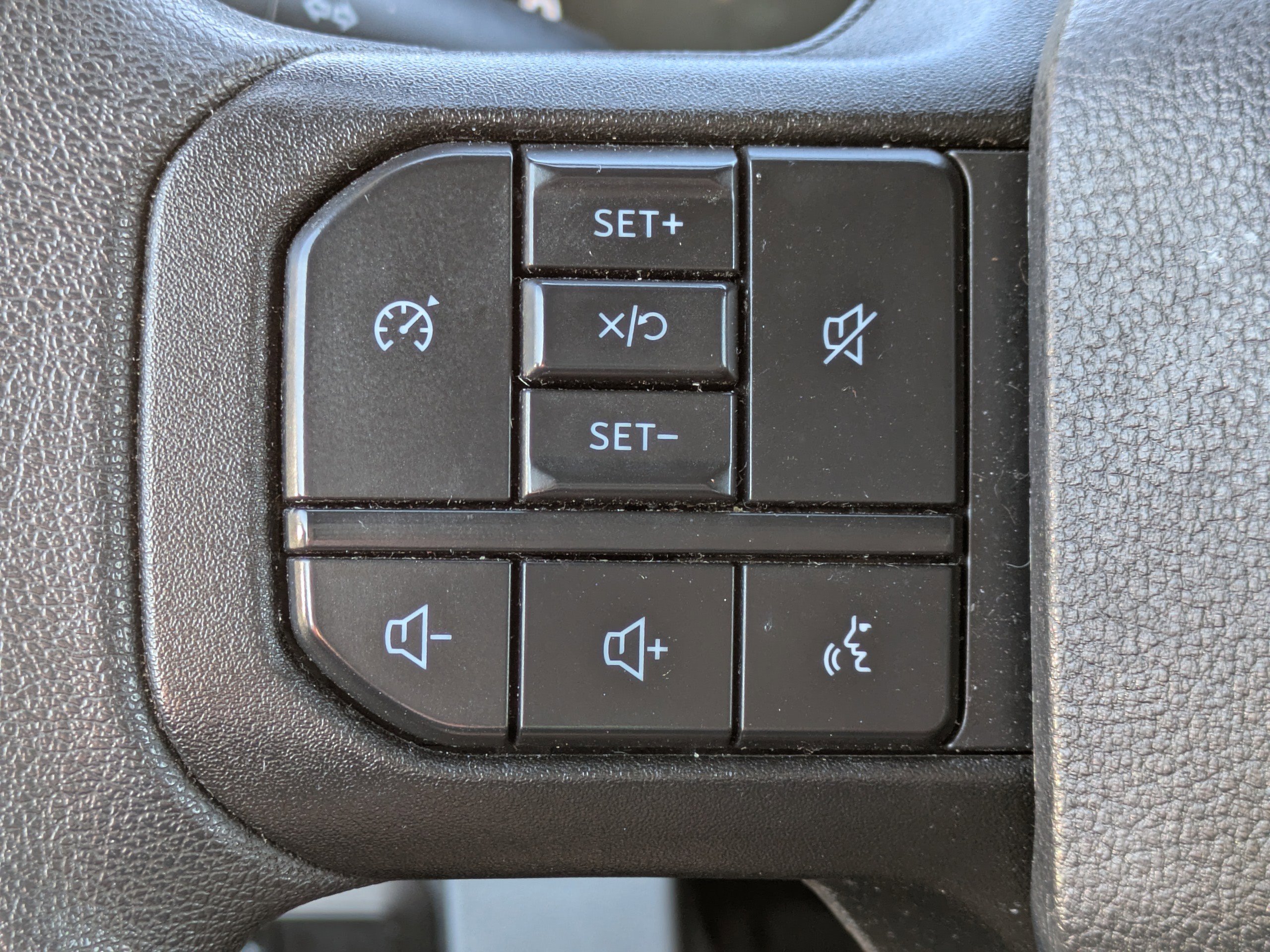 Used 2024 Ford F350 XLT image 27