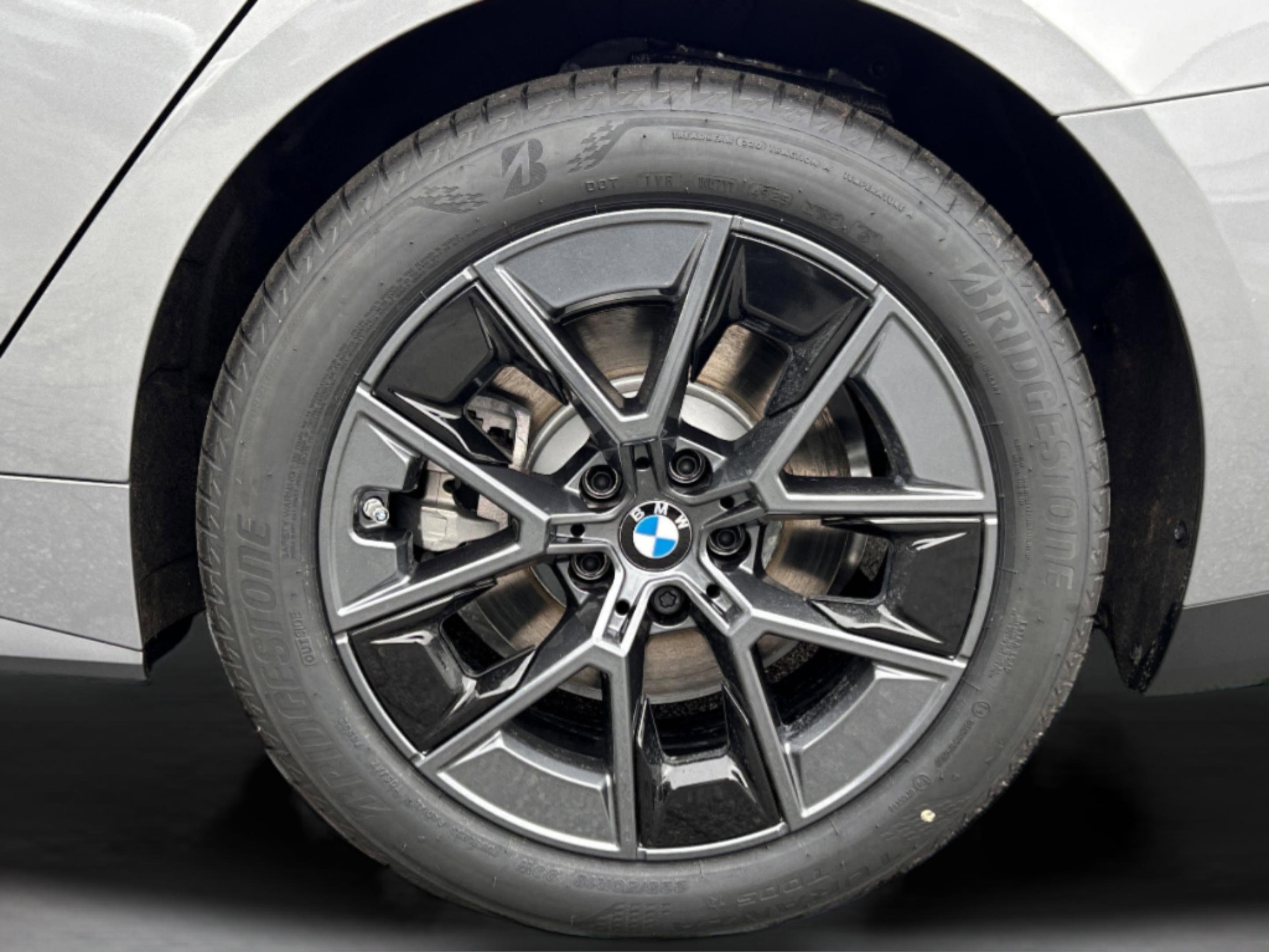 Used 2026 BMW i4 eDrive40 w/ Parking Assistance Package image 7