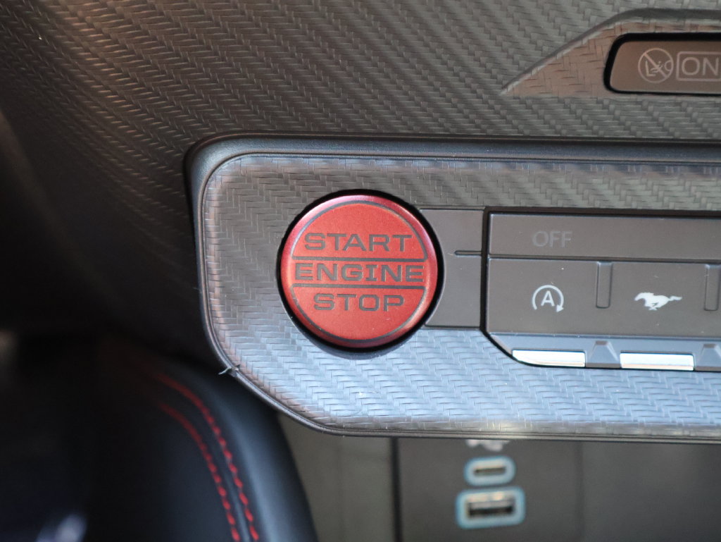 Used 2024 Ford Mustang GT Premium w/ GT Performance Package RWD image 26