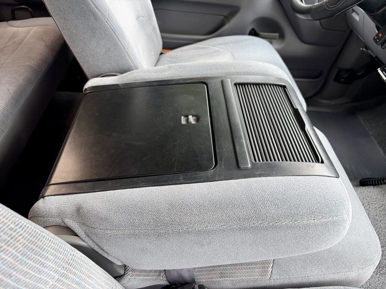 Used 1995 Ford F250 XLT image 53