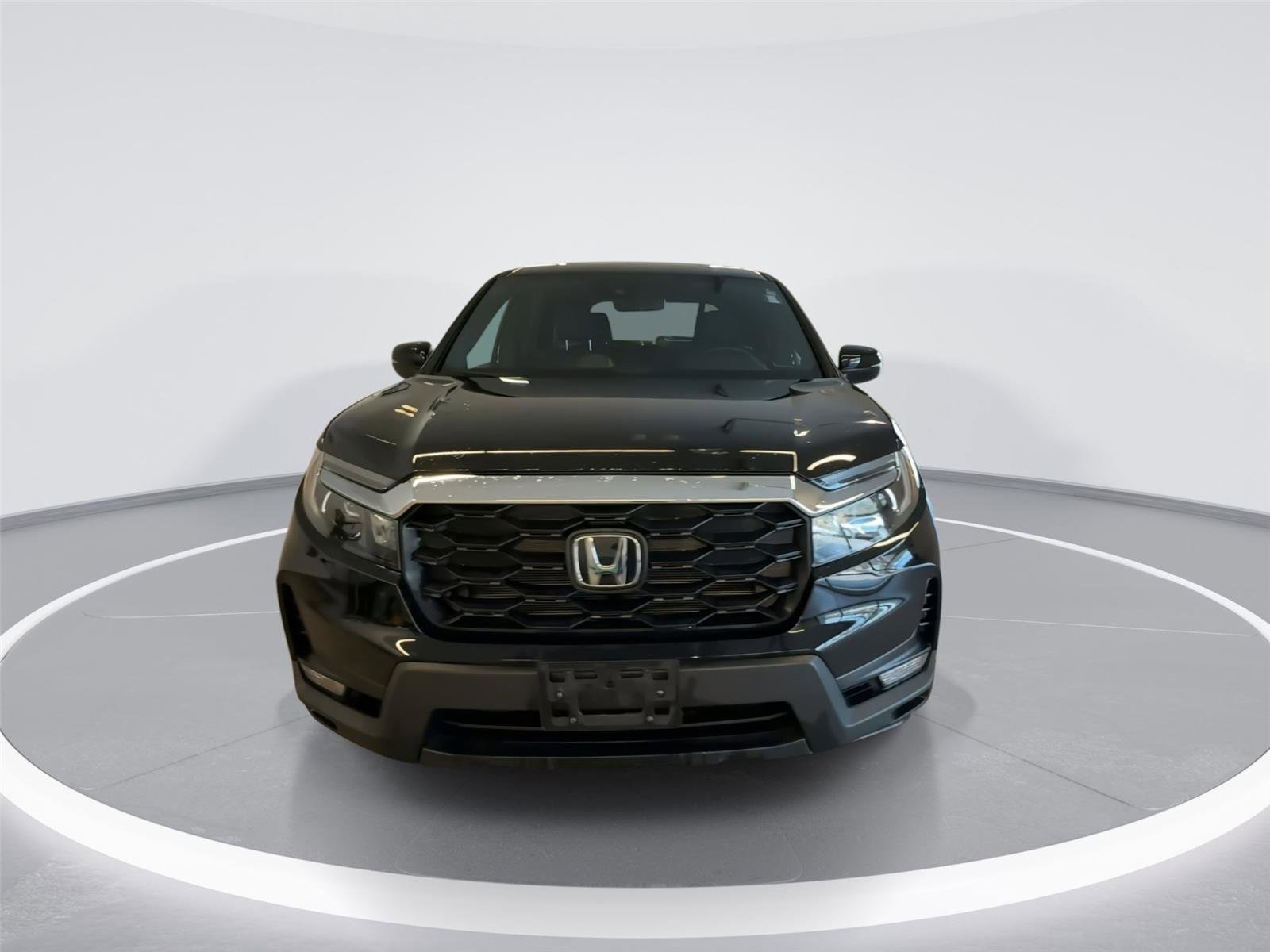 Used 2023 Honda Passport EX-L image 3