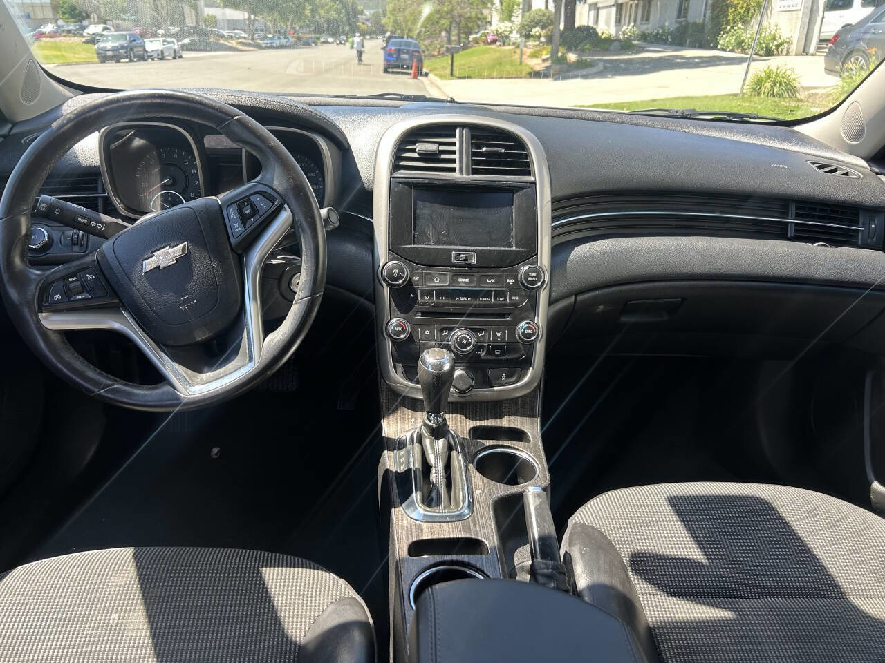 Used 2015 Chevrolet Malibu LT image 3
