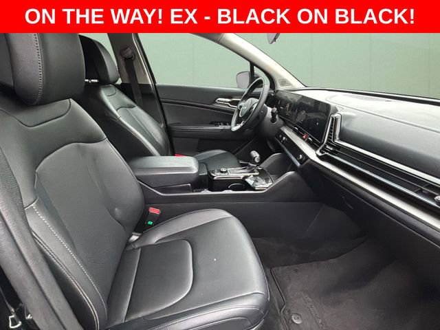 Used 2023 Kia Sportage EX image 34