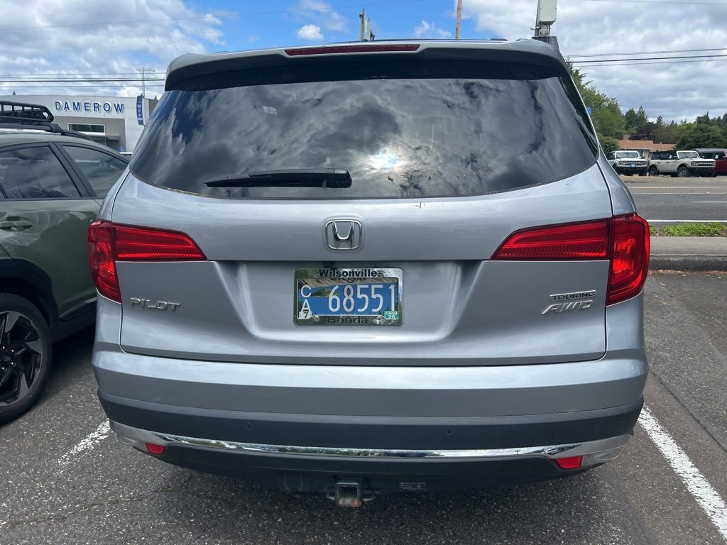 Used 2016 Honda Pilot Touring image 5