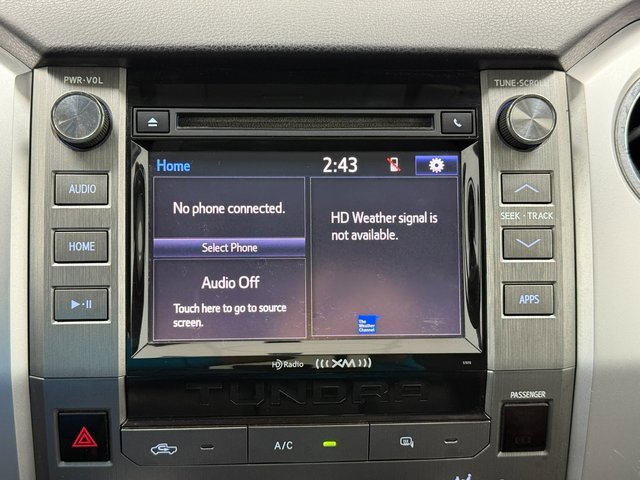 Used 2015 Toyota Tundra SR5 w/ SR5 Upgrade Package image 17