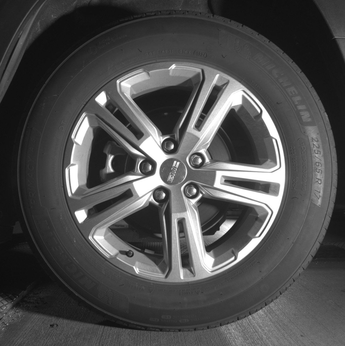 Used 2024 GMC Terrain SLE image 12