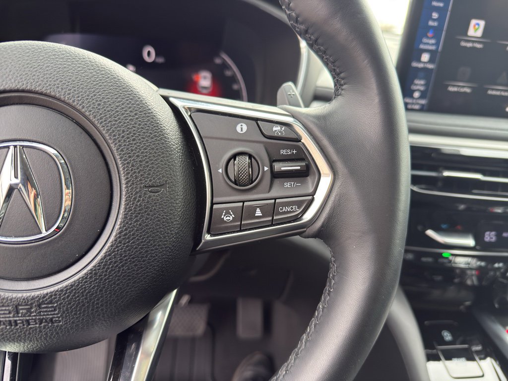 Used 2025 Acura MDX SH-AWD w/ Technology Package image 17