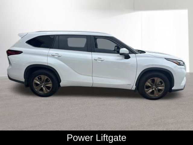 Used 2022 Toyota Highlander Bronze Edition AWD/4WD image 7