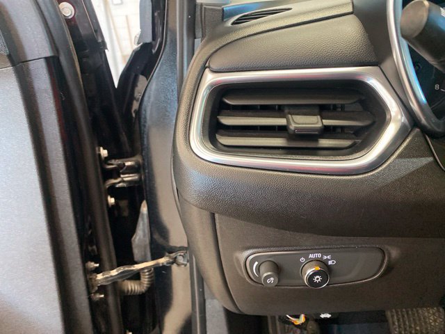 Used 2022 Chevrolet Equinox LT AWD/4WD image 17