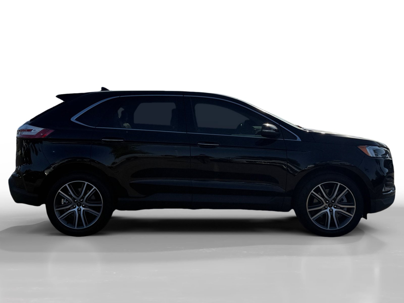 Used 2024 Ford Edge Titanium w/ Equipment Group 301A AWD/4WD image 6