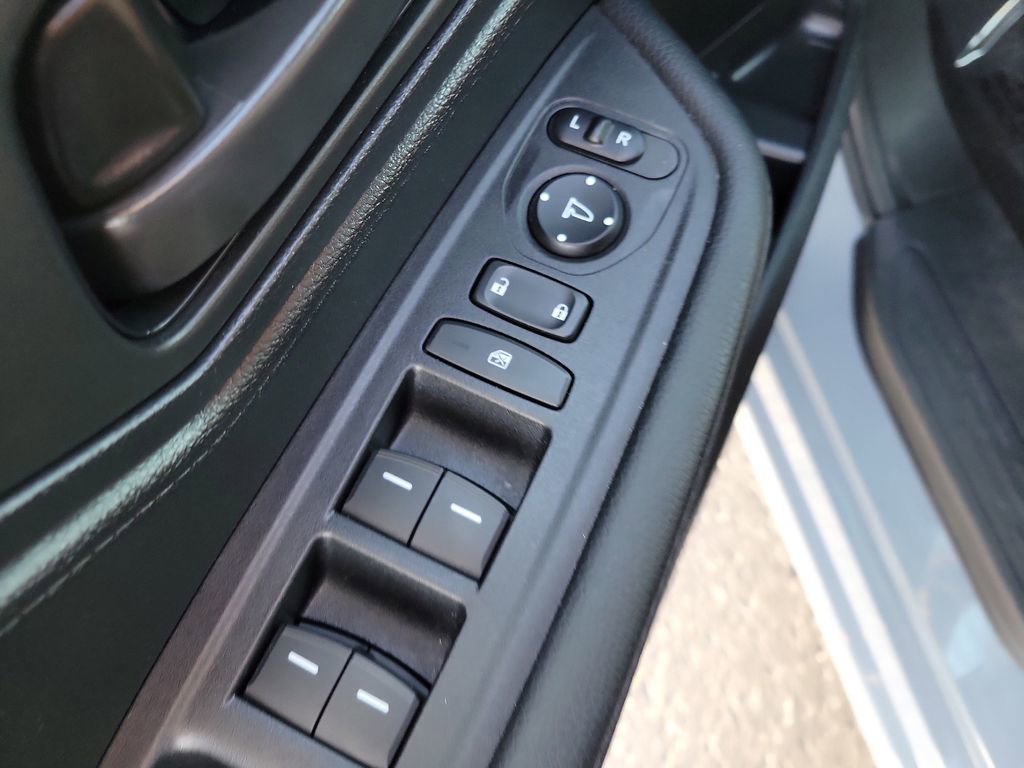 Used 2025 Honda Odyssey Sport-L image 17