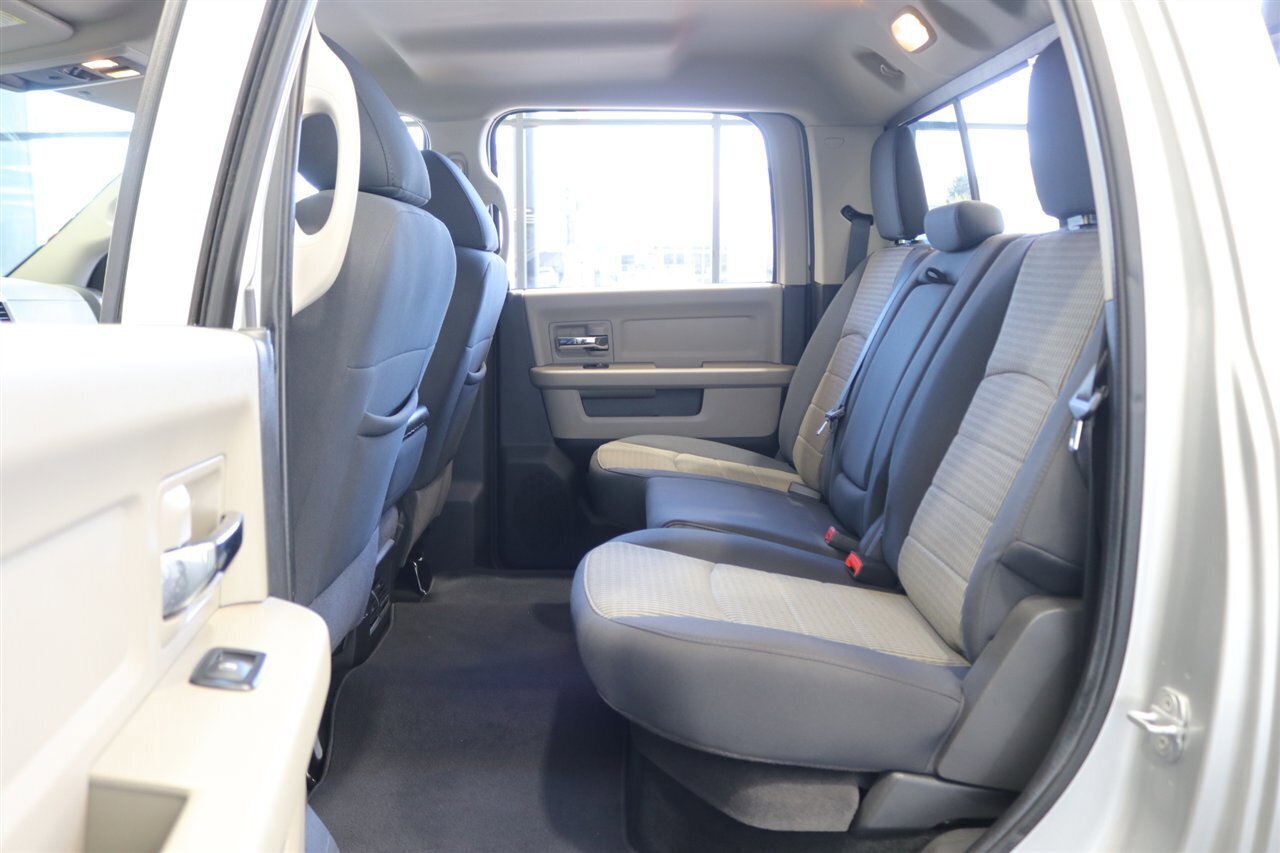 Used 2012 RAM 3500 Big Horn AWD/4WD image 76