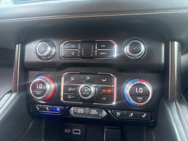 Used 2022 GMC Yukon AT4 AWD/4WD image 25
