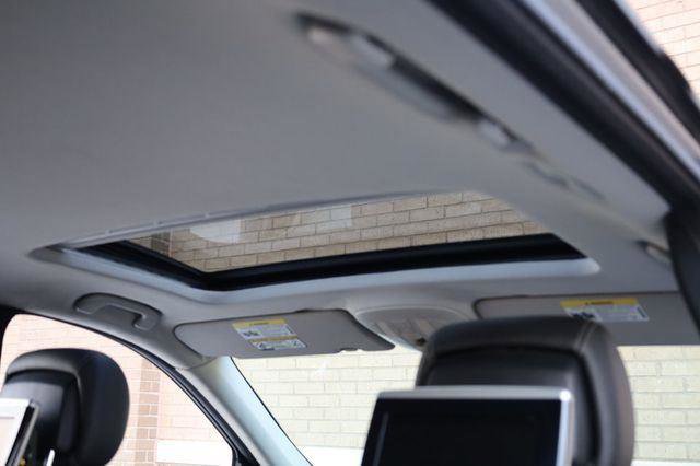 Used 2011 Mercedes-Benz GL 450 4MATIC image 23