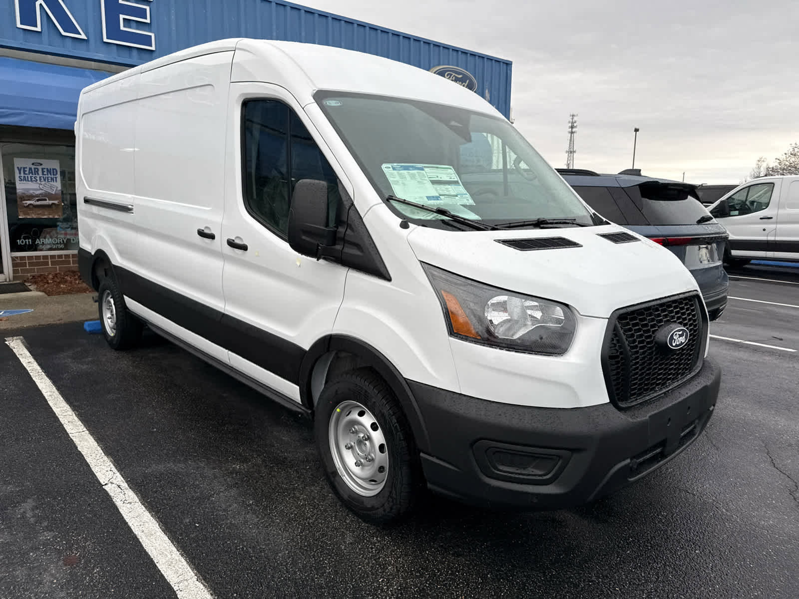 Used 2025 Ford Transit 350 148 High Roof Extended w/ Load Area Protection Package image 5