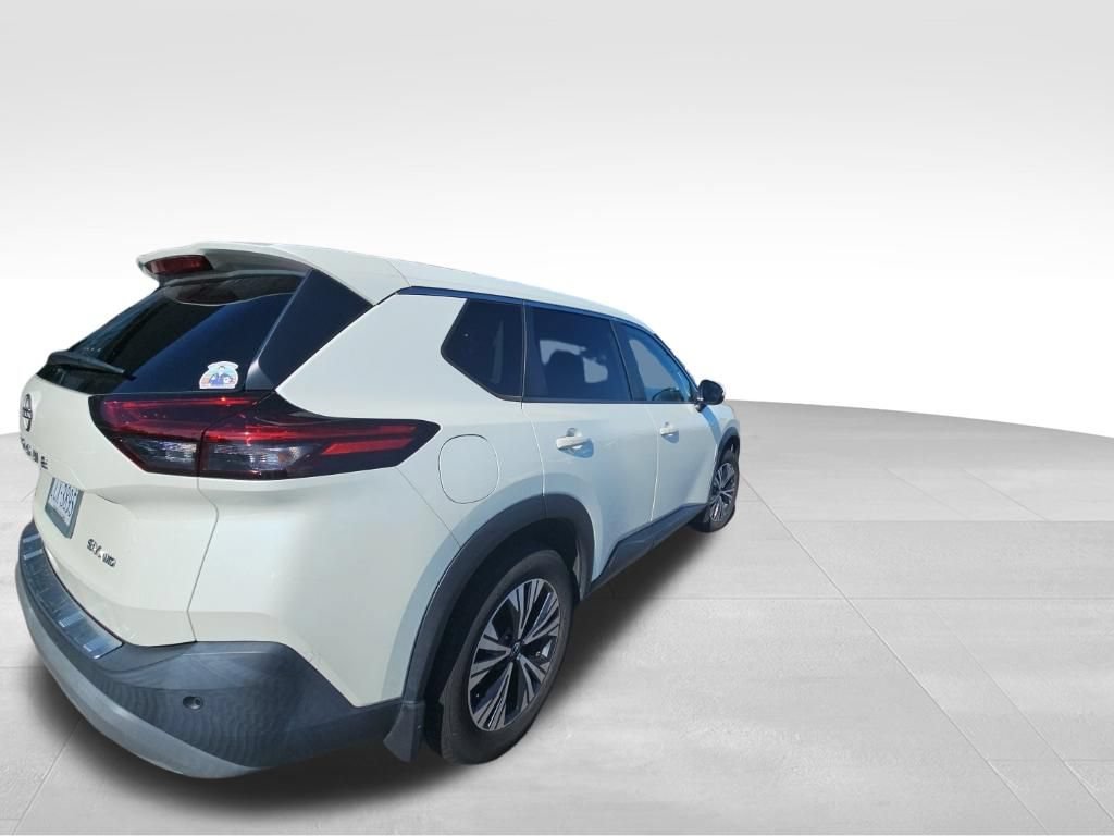 Used 2022 Nissan Rogue SV AWD/4WD image 7