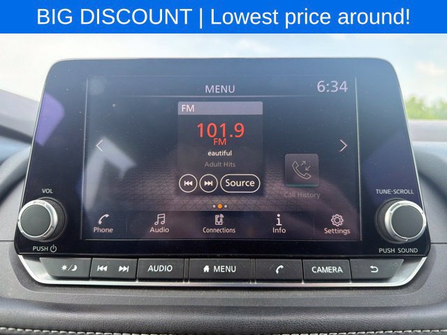 Used 2023 Nissan Rogue S AWD/4WD image 26