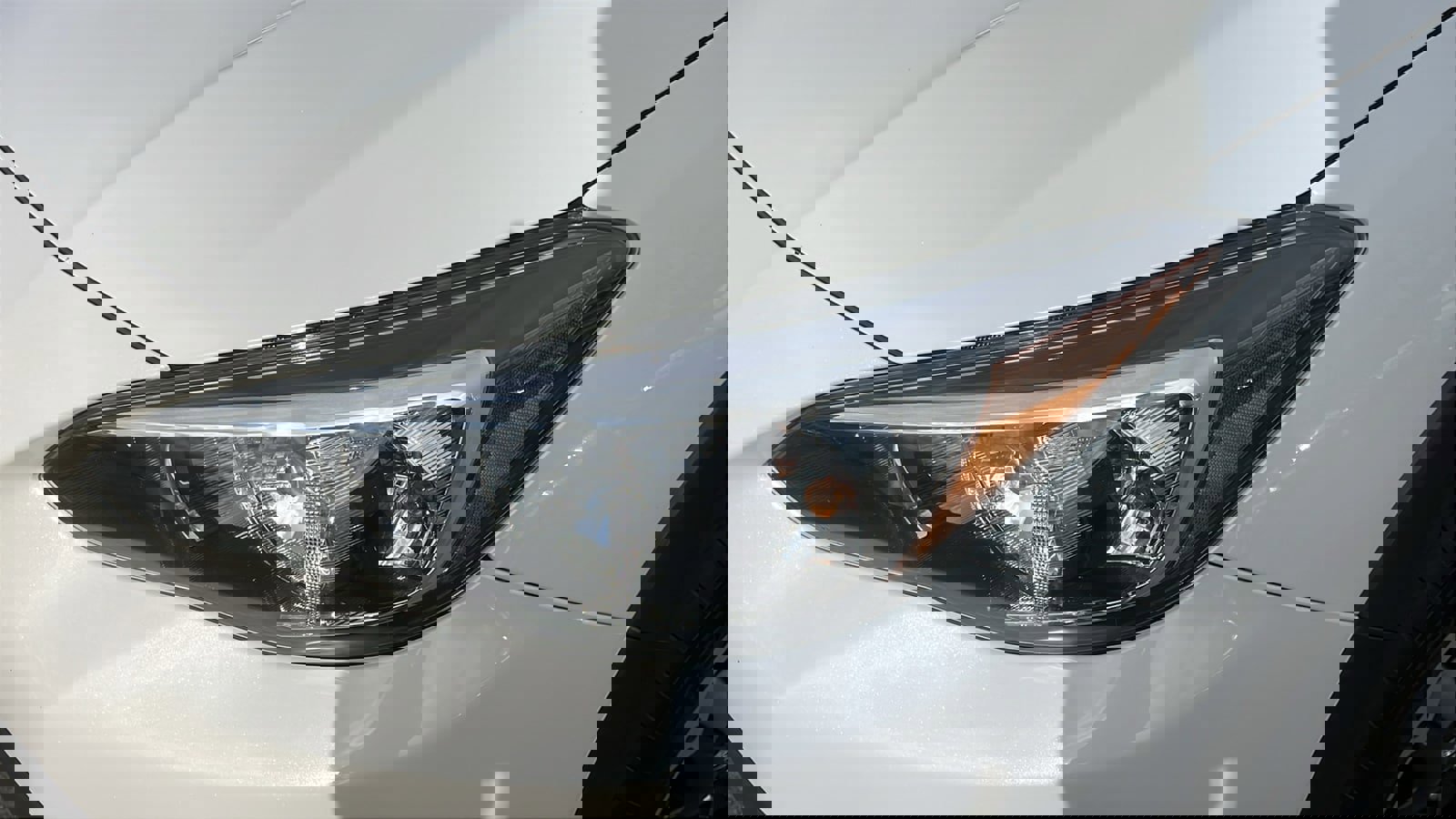 Used 2022 Subaru Crosstrek 2.0i Premium w/ Moonroof Package image 8