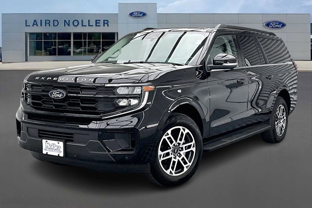 New 2025 Ford Expedition Max Active image 1