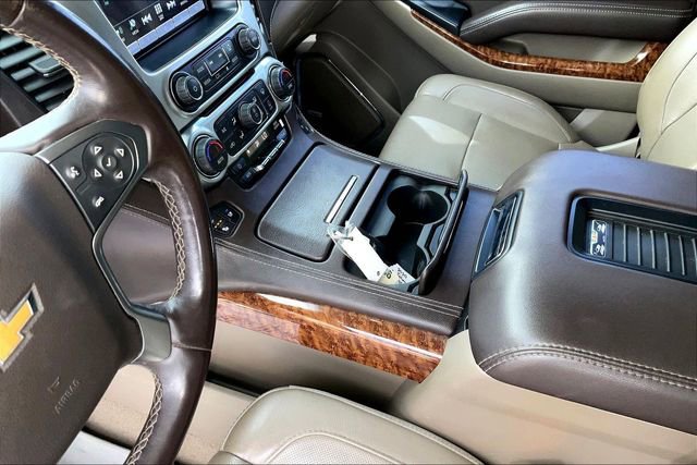 Used 2020 Chevrolet Tahoe Premier AWD/4WD image 14