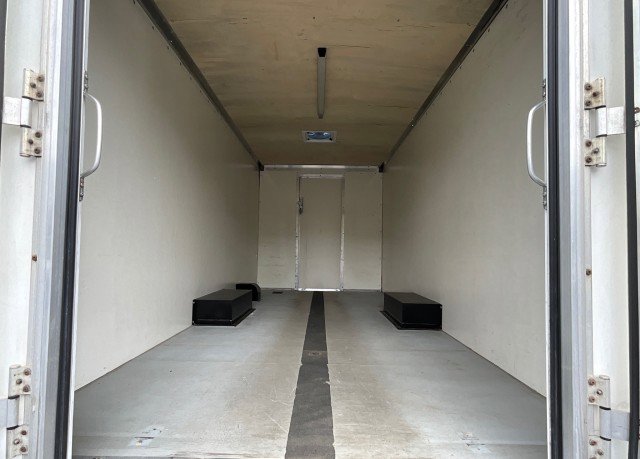 Used 2021 Chevrolet Express 3500 w/ Power Convenience Package image 21