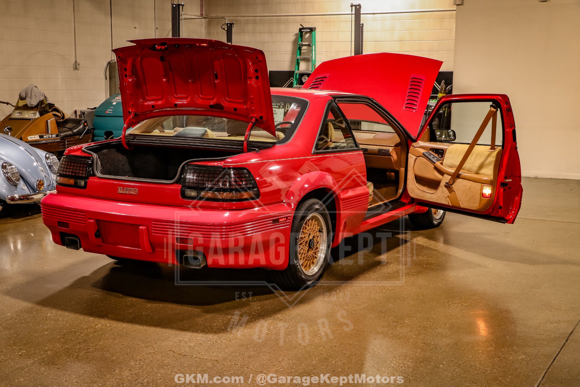 Used 1990 Pontiac Grand Prix SE FWD image 62