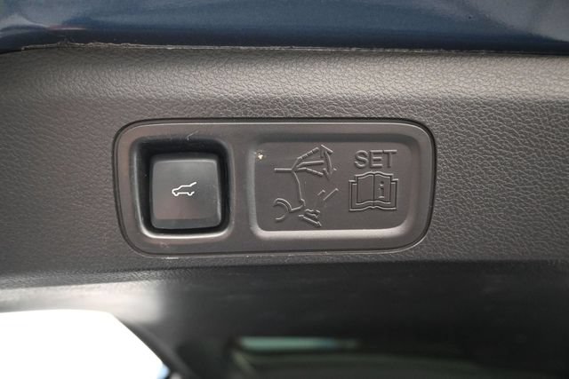 Used 2018 Ford Expedition Limited AWD/4WD image 30