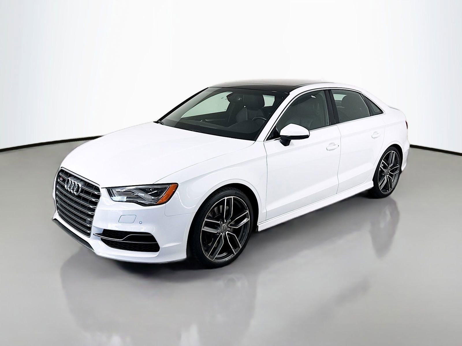 Used 2015 Audi S3 Prestige w/ Prestige Package AWD/4WD image 1