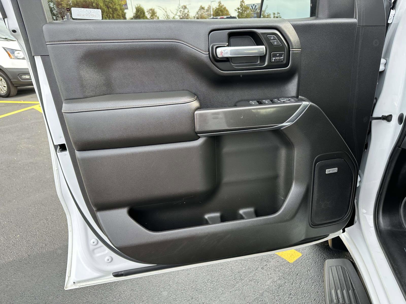 Used 2019 GMC Sierra 1500 AT4 w/ AT4 Premium Package image 9