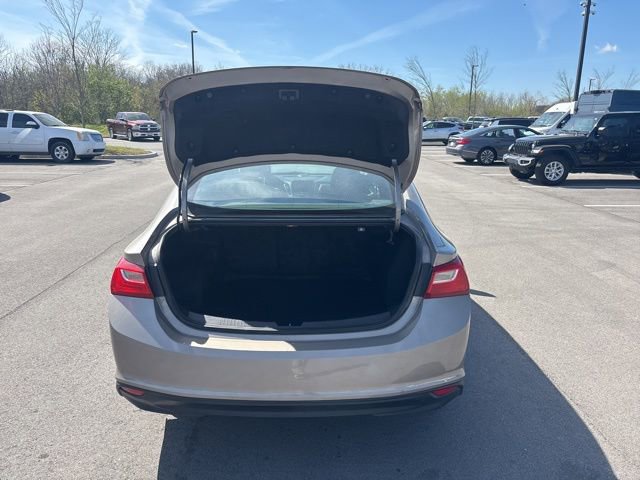Used 2023 Chevrolet Malibu LT image 11
