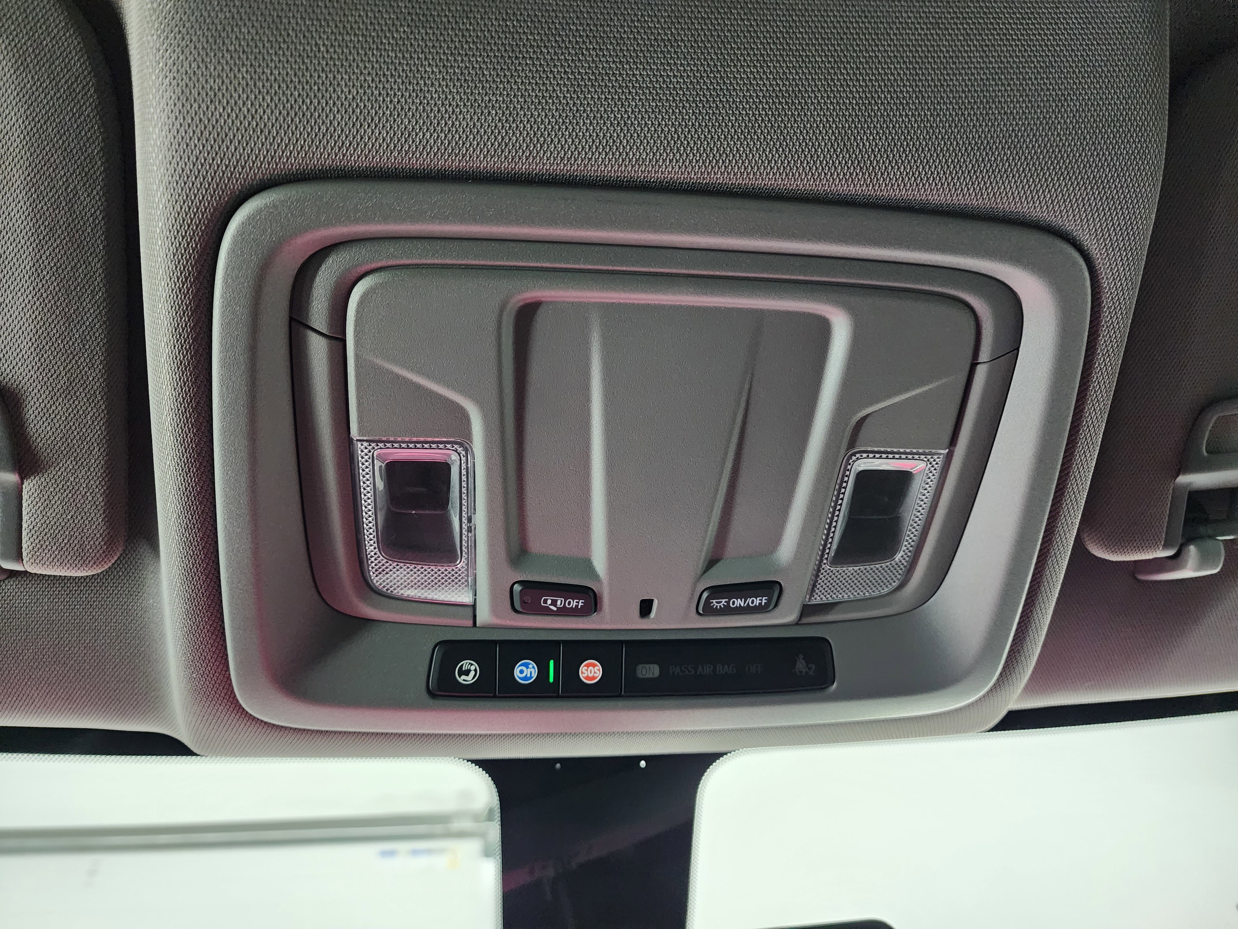 Used 2022 Chevrolet Silverado 2500 LT w/ Convenience Package image 50