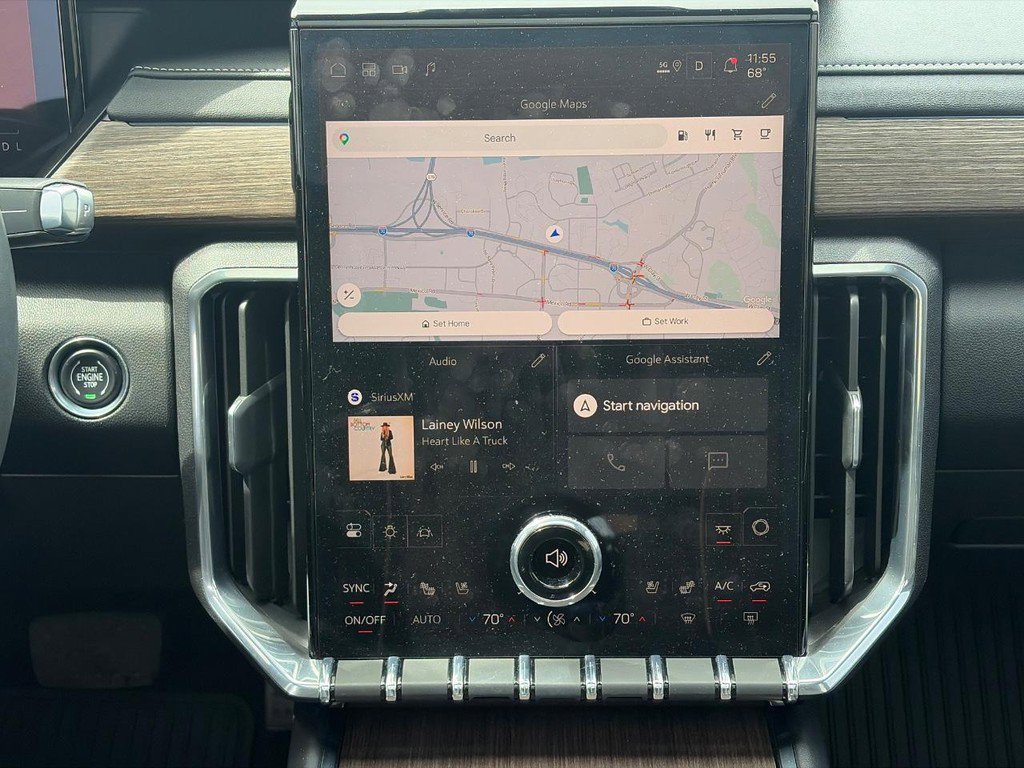 Used 2025 GMC Acadia Denali FWD image 15