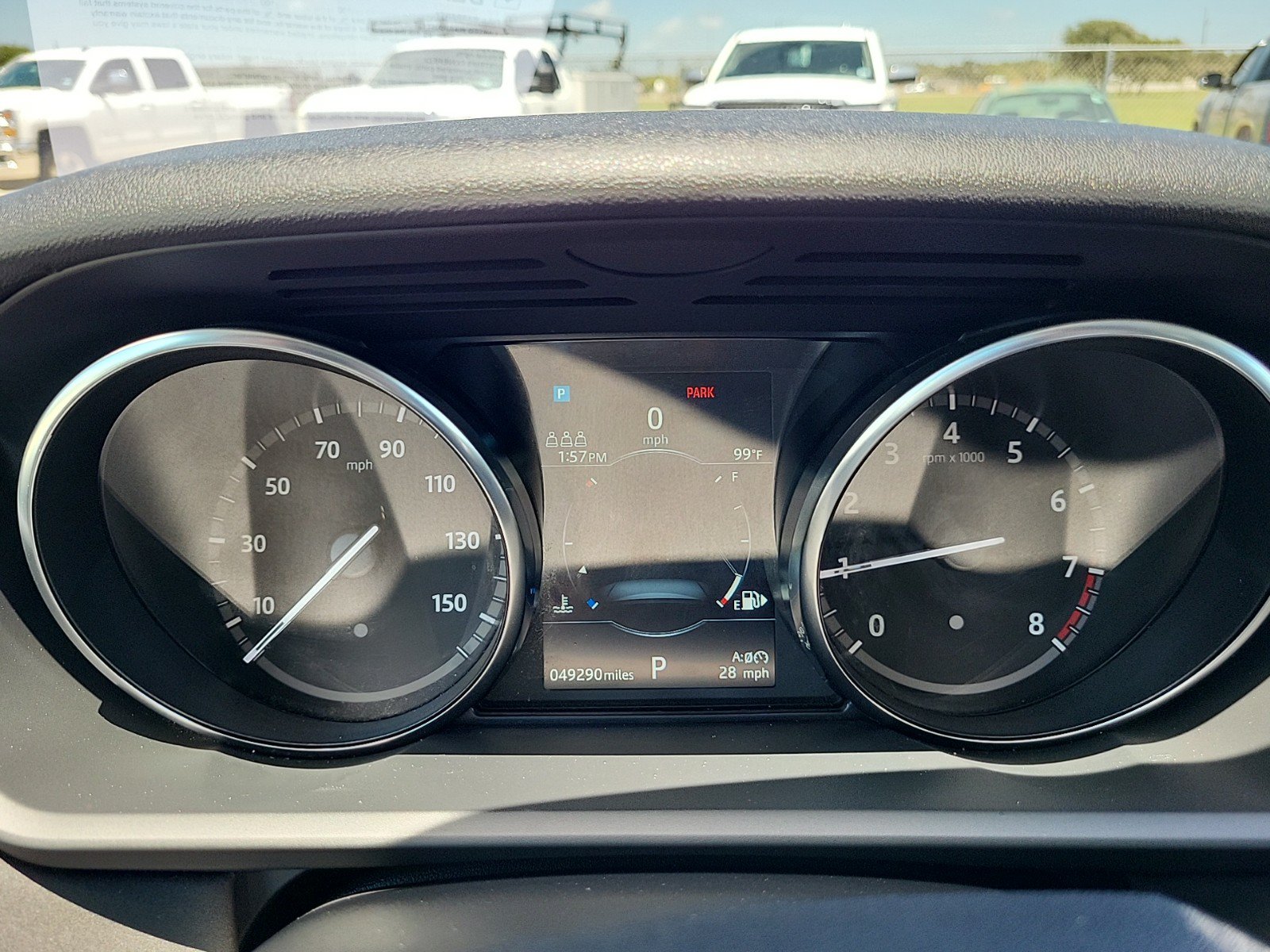 Used 2019 Land Rover Discovery SE AWD/4WD image 19