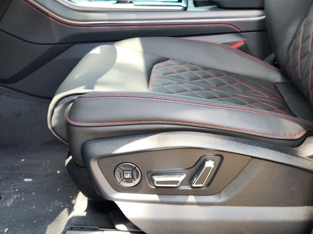 New 2026 Audi SQ8 Prestige AWD/4WD image 27