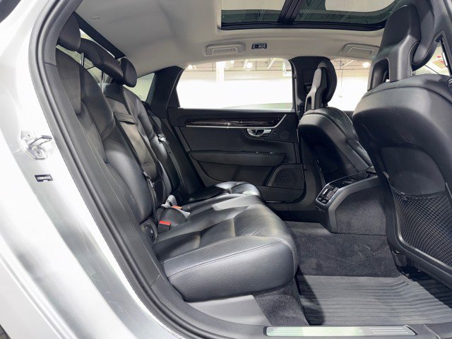 Used 2018 Volvo S90 T5 Momentum w/ Convenience Package image 60