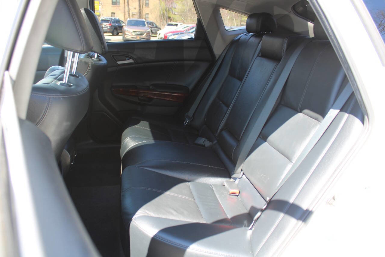 Used 2010 Honda Crosstour EX-L image 26