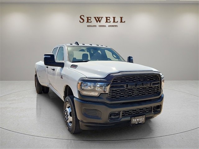 Used 2024 RAM 3500 Tradesman image 6