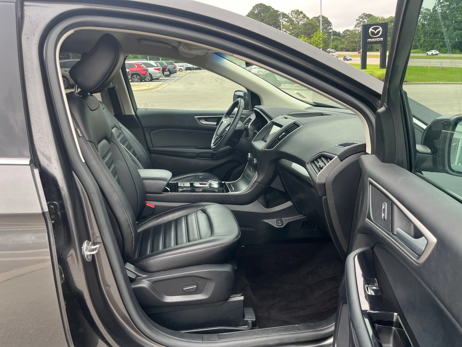 Used 2020 Ford Edge SEL w/ Convenience Package FWD image 36