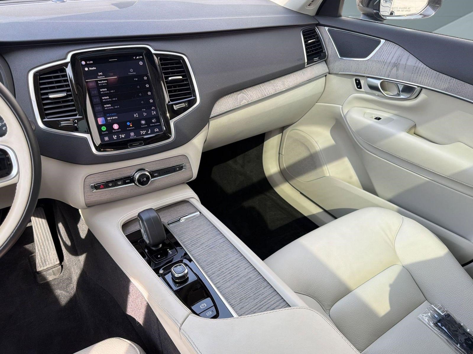 Certified 2024 Volvo XC90 B6 Plus w/ Protection Package Premier image 26