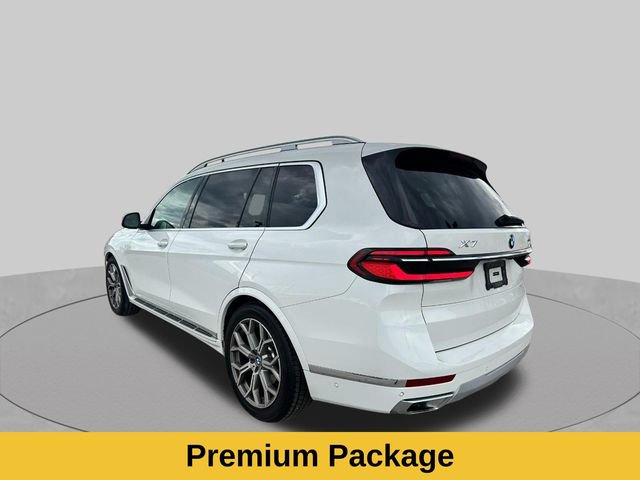 Used 2025 BMW X7 xDrive40i AWD/4WD image 9