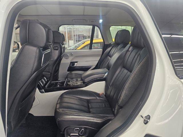 Used 2015 Land Rover Range Rover Autobiography AWD/4WD image 11