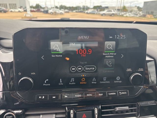 Used 2023 Nissan Pathfinder SL w/ SL Premium Package image 15