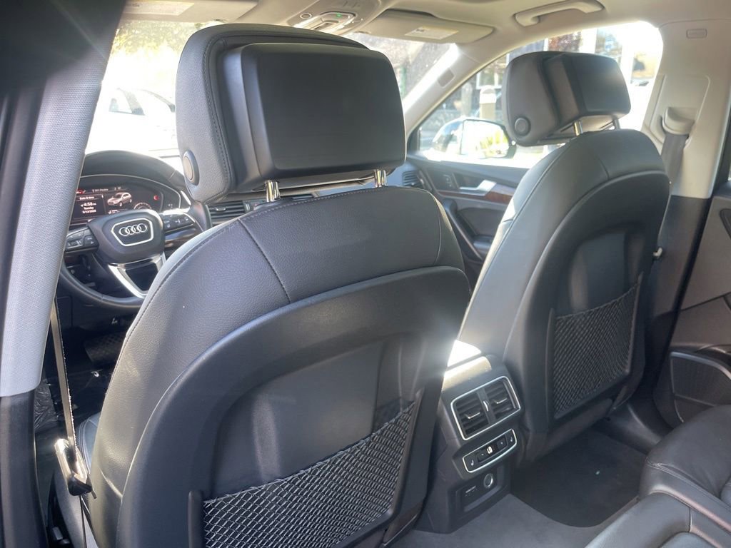 Used 2019 Audi Q5 2.0T Premium Plus w/ Premium Plus Package AWD/4WD image 19