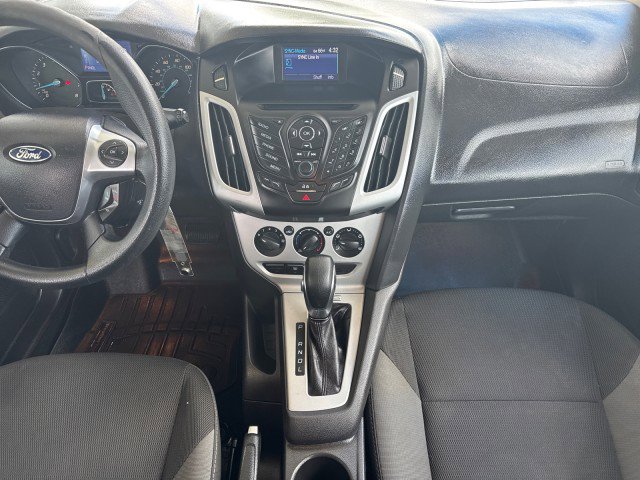 Used 2013 Ford Focus SE FWD image 9