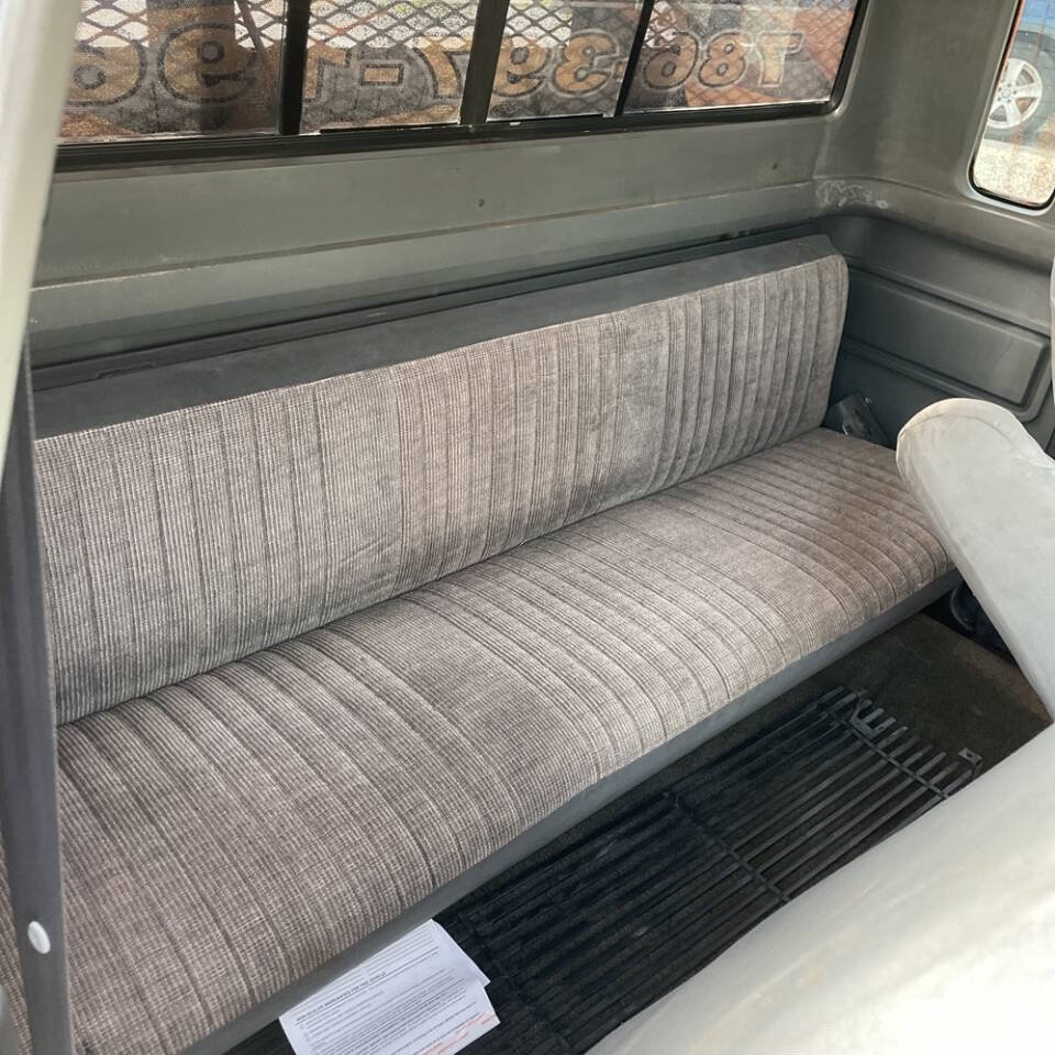 Used 1991 Ford F350 2WD SuperCab DRW image 18