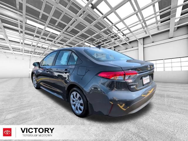Certified 2025 Toyota Corolla LE FWD image 6