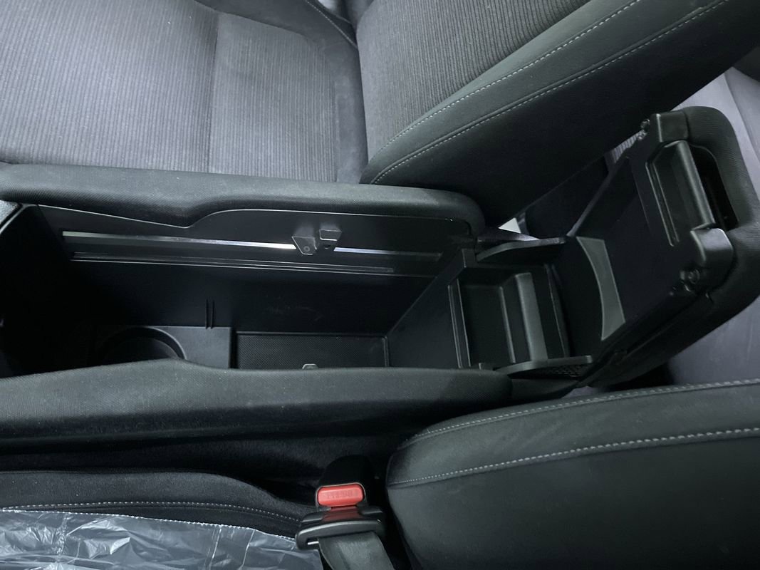 Used 2019 Honda Insight EX image 25