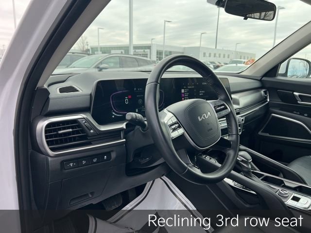Certified 2025 Kia Telluride S image 10